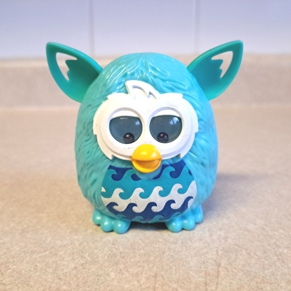 Furby hasbro 2013 McDonald's toy figure blue - Picture 1 of 6